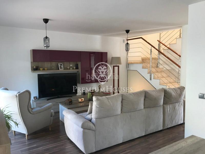 Foto 14edfec8-30e4-40b7-949e-3bab6174c49f. Maison jumelée avec chauffage parking piscine dans Mas romeu Calafell