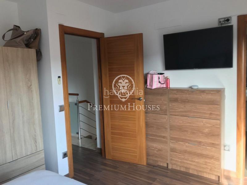 Foto 40aeb5bb-6d4b-44a4-8894-8b8635aefa84. Maison jumelée avec chauffage parking piscine dans Mas romeu Calafell