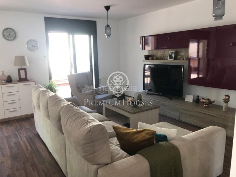 Foto c90993d9-0215-4fed-be91-769e96fab63d. Maison jumelée avec chauffage parking piscine dans Mas romeu Calafell