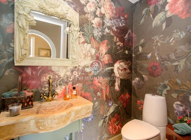 Foto 656c85d2-96aa-4cc5-8929-df04869d2ce6. Casa amb calefacció aparcament piscina a Levantina - Montgavina - Quintmar Sitges