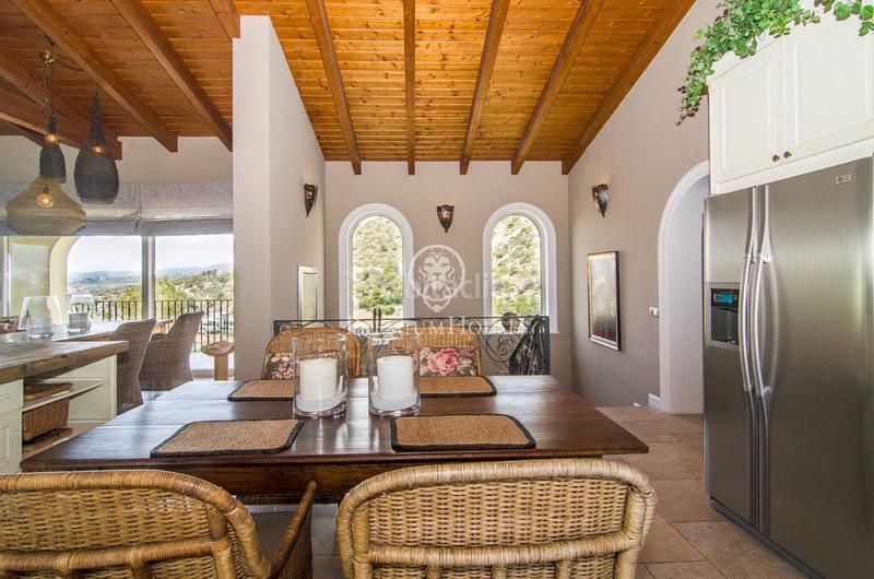 Foto edbab534-e4e9-4402-b909-1f81014f4d66. Casa amb calefacció aparcament piscina a Levantina - Montgavina - Quintmar Sitges