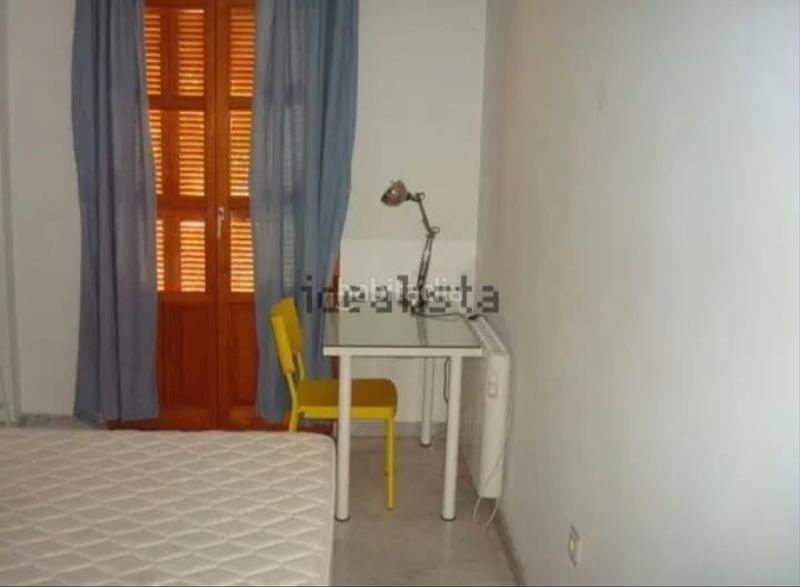 Foto c6cbe113-faae-4ed7-8672-67ba082a6914. Affitto appartamento in Centro - Sagrario Granada