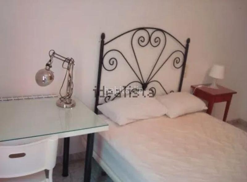 Foto f225500c-2edd-4aa5-bd3d-68c577eb018e. Affitto appartamento in Centro - Sagrario Granada