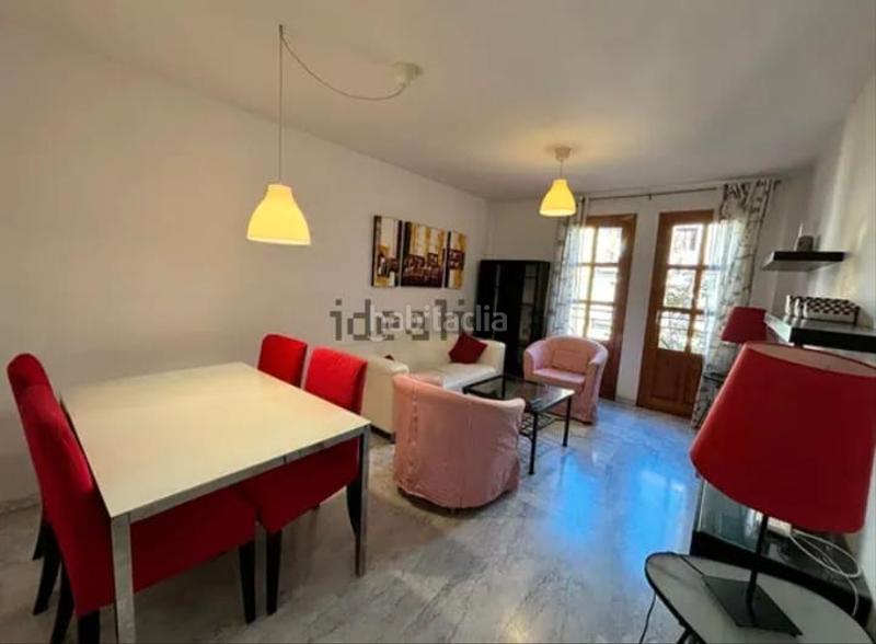Foto 7147c2fb-9541-4b36-bb69-62f47d550e7b. Miete etagenwohnung in Centro - Sagrario Granada