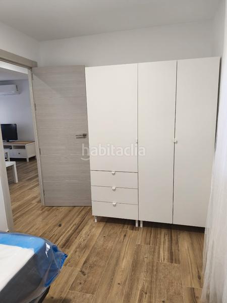 Foto debe973f-a8a0-4789-b018-69742aa51179. Alquiler piso ¡piso reformado en la chana -temporal! en Granada