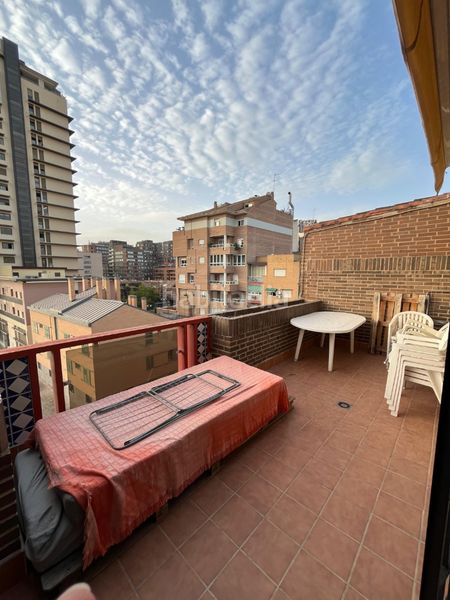 Foto e9f74d9d-a767-4038-8abb-7fb6da11deeb. Rent flat in Plaza de Toros Granada