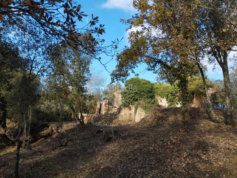 Foto 8ac4727d-1739-445b-92f4-090559d5c59a. Masía finca rústica con 2 masías! en Quart