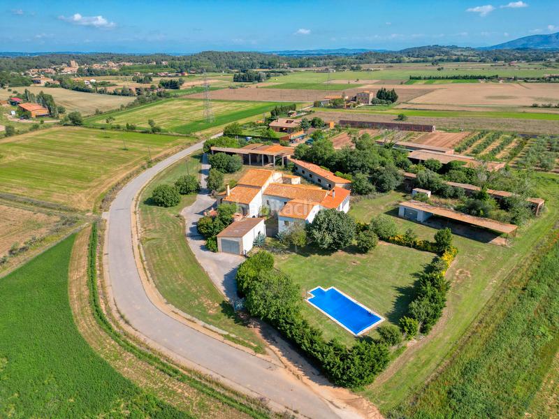 Foto 66347702-24c5-4996-a2dd-b3b1772e90bb. Masia a Forallac