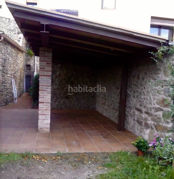 Foto 20e8d38e-3775-43d0-8918-8e368febbd01. Casa adossada amb xemeneia calefacció a Flaçà