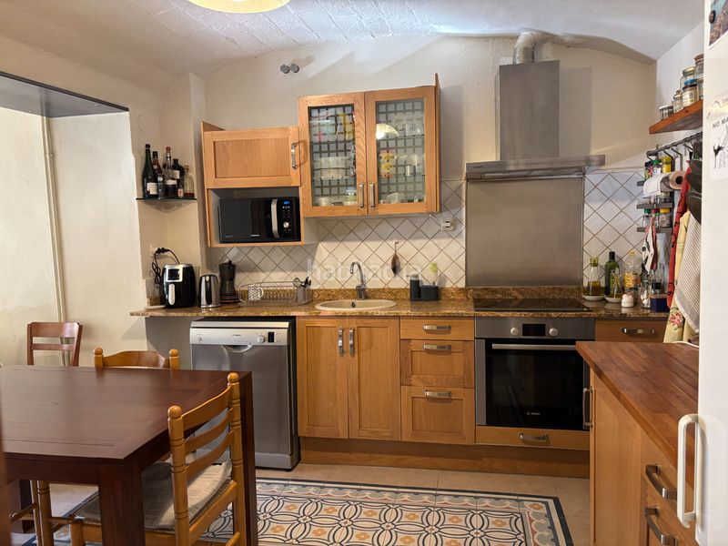 Foto 670cc377-3954-425f-a60c-d4f4945864e7. Casa adossada amb xemeneia calefacció a Flaçà