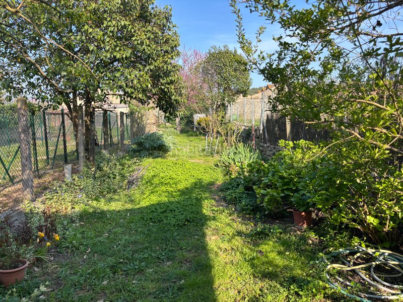 Foto 7df2d01f-9c62-4c01-95ab-7c7de2e0f65f. Casa adossada amb xemeneia calefacció a Flaçà