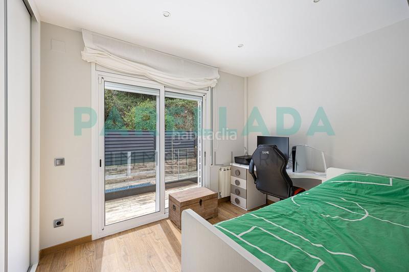 Foto bdd83fef-8601-44d4-af93-4c122b670e17. Chalet with heating pool in Alella