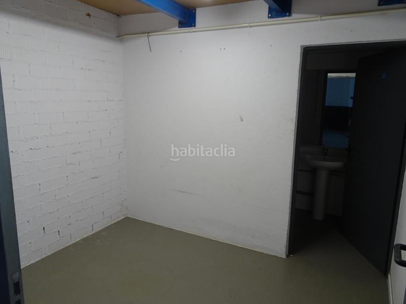 Foto 0baa597e-d02d-48cb-bdf8-4ade074a0403. Nave industrial nave en venta en las guixeres en Pomar Badalona