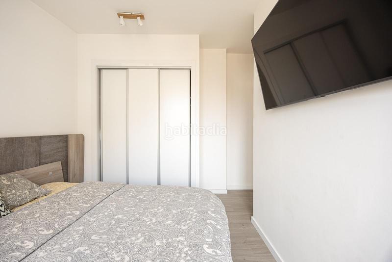 Foto 60b32115-0298-4260-8165-f3bf54a635c9. Piso  en venta en martí pujol con zona comunitaria. en Badalona