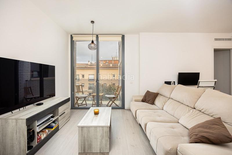 Foto c746be4e-984a-431a-8ebe-ac7705bded67. Piso  en venta en martí pujol con zona comunitaria. en Badalona