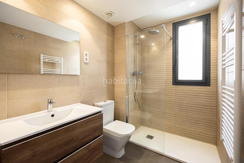 Foto e6be17dd-bfce-43af-bc94-8e249cc47082. Piso  en venta en martí pujol con zona comunitaria. en Badalona