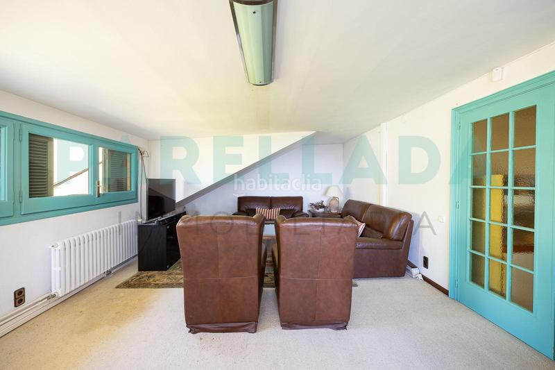 Foto 6105ee8e-d92f-4570-ac7b-176d977cde1e. Chalet impresionante casa en el Mas Ram en Mas Ram Badalona