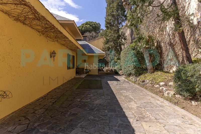 Foto 6554a2eb-e9dd-4cb4-b651-213a697a16be. Chalet impresionante casa en el Mas Ram en Mas Ram Badalona