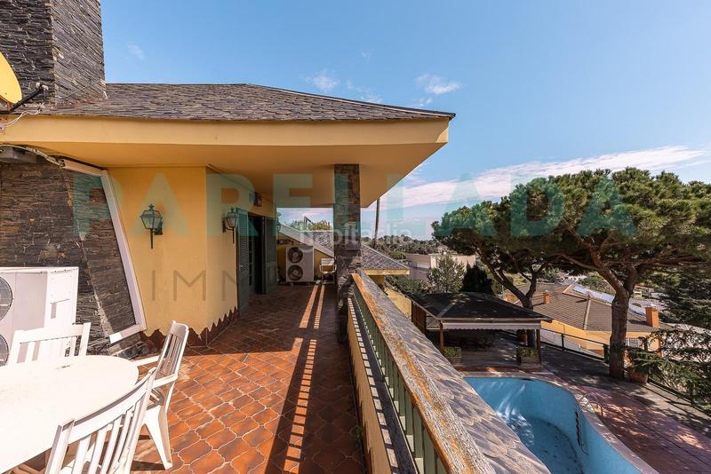 Foto 922c0e62-2621-42b3-a79b-47cd75e33730. Chalet impresionante casa en el Mas Ram en Mas Ram Badalona