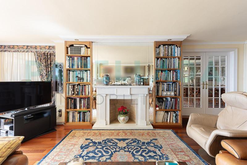 Foto a5e60835-36f6-4f1e-b945-905f1c5f440f. Chalet impresionante casa en el Mas Ram en Mas Ram Badalona