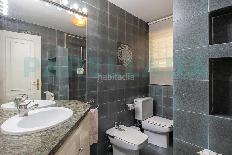 Foto c006c850-07d0-401f-b5a7-24994419113b. Chalet impresionante casa en el Mas Ram en Mas Ram Badalona