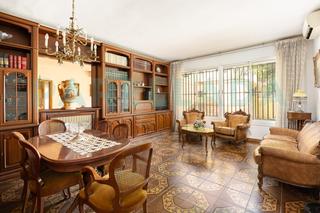Maison  Colom. Casa en venta en zona la plana