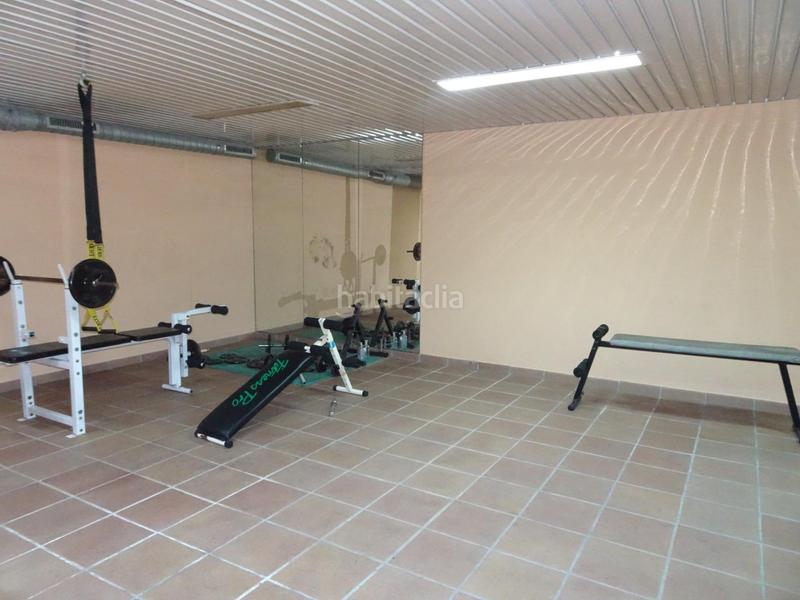 Foto 0d885a31-d5ea-4f1b-8a51-a215ef6fb2e4. Alquiler ático atico en alquiler en el centro con gran terraza en Badalona