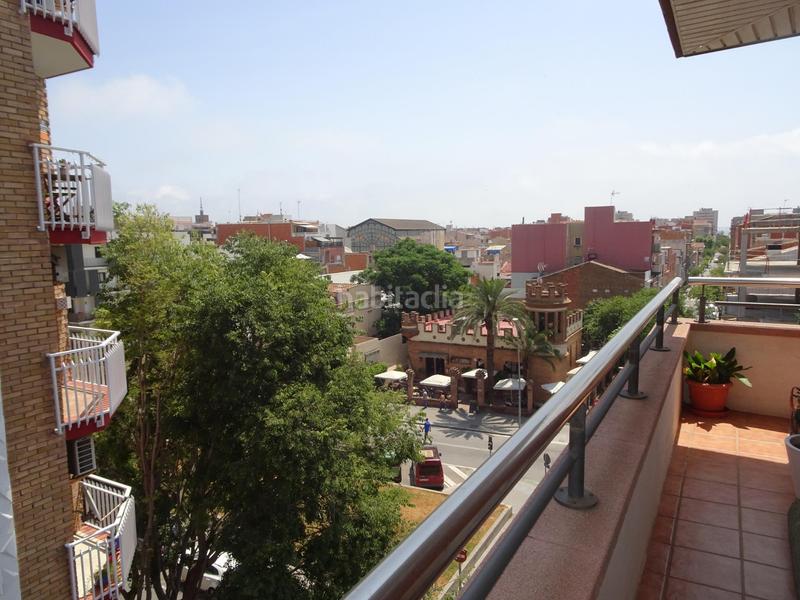 Foto 257453d2-5662-4cf5-82e3-f2339b1509da. Lloguer àtic amb calefacció piscina a Progrés - Pep Ventura Badalona