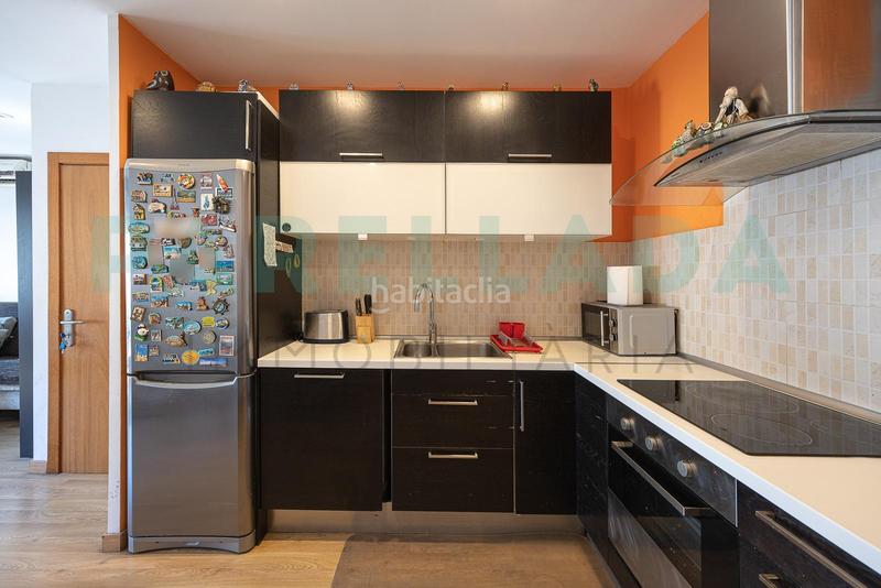 Foto 2318feed-adb6-4d7f-a63e-978c311f0717. Appartement dans Centre Badalona