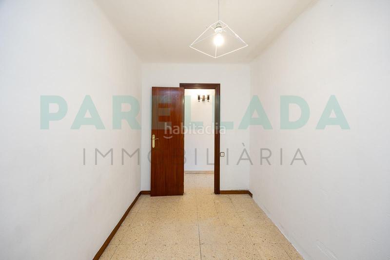 Foto 33c60da4-3e6c-4693-8d6a-92399e3a5a64. Piso  en venta para reformar en Bufalà en Bufalà Badalona