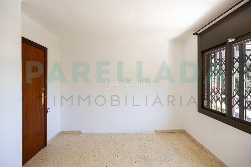 Foto 3772fd3b-7265-4924-a84c-777a640f256a. Piso  en venta para reformar en Bufalà en Bufalà Badalona