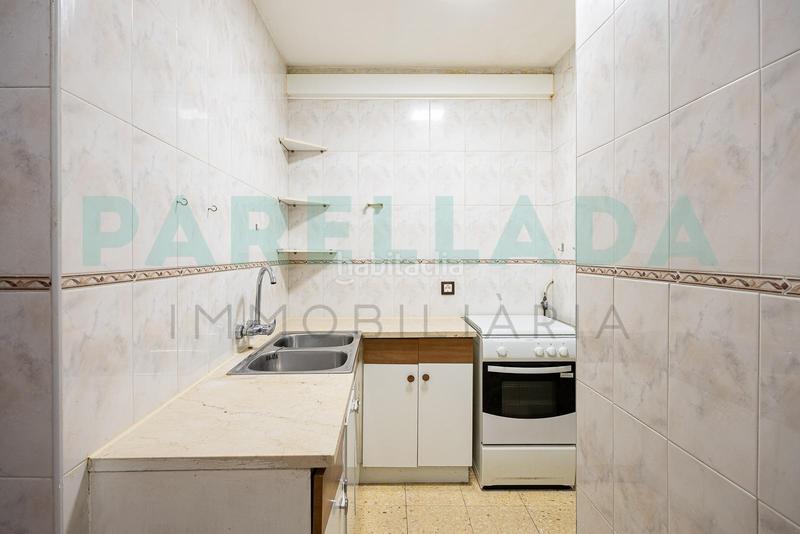 Foto 6d05a9ed-7bae-466f-9a05-34dee1ec74ba. Piso  en venta para reformar en Bufalà en Bufalà Badalona