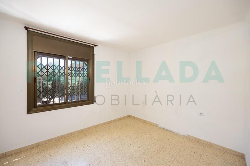 Foto ac27e285-7f5b-4fb2-9f3c-7afdb2b74c17. Piso  en venta para reformar en Bufalà en Bufalà Badalona
