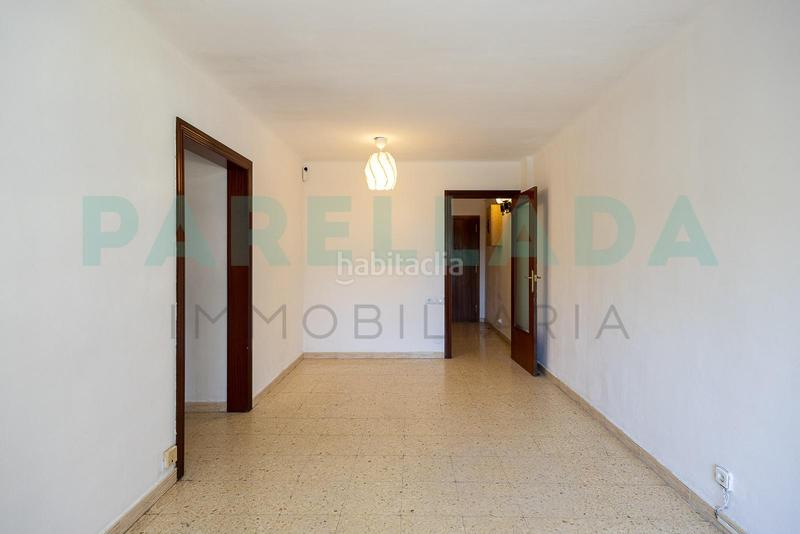 Foto bfb76778-8b22-4cf4-9475-fdaaa2613d2e. Piso  en venta para reformar en Bufalà en Bufalà Badalona