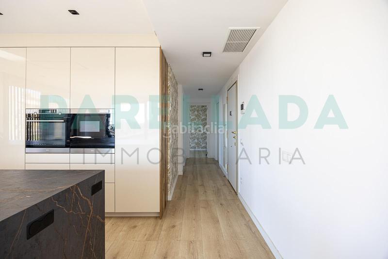 Foto cd126a1f-2773-4ed0-81d4-c3f42983a65a. Àtic amb calefacció aparcament a La Catalana Sant Adrià de Besòs