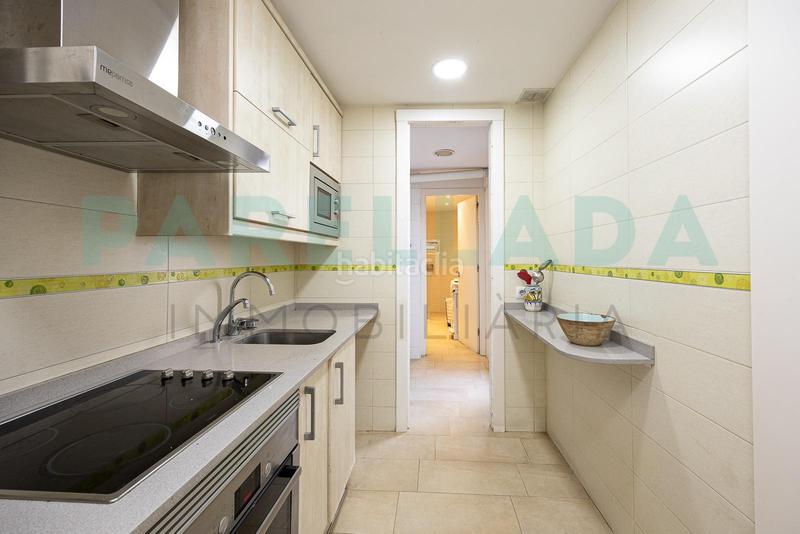 Foto 678a5001-5547-4eb9-829b-eb02f9cad6f7. Haus mit heizung in Centre Badalona