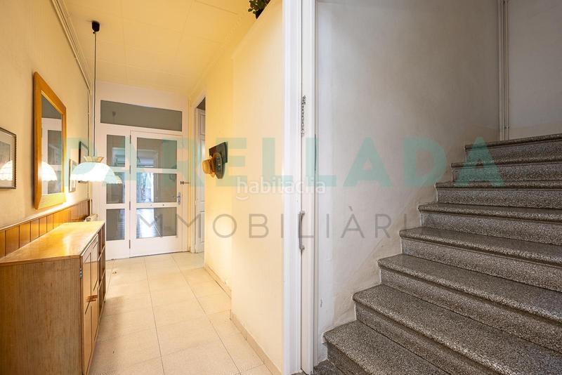 Foto be23c0ba-6a15-4b25-8a14-ddea050a8a12. Haus mit heizung in Centre Badalona