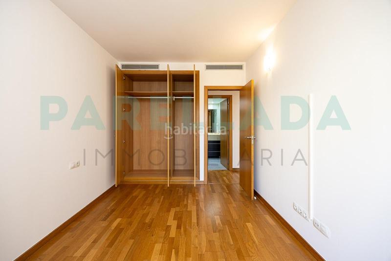 Foto 095732fc-067b-4c9a-b496-28bb74c92471. Pis amb calefacció aparcament a Canyadó Badalona