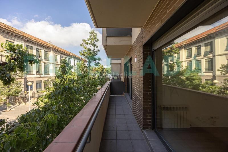 Foto 1153d11f-bf81-4821-9cd0-df164c12365a. Pis amb calefacció aparcament a Canyadó Badalona