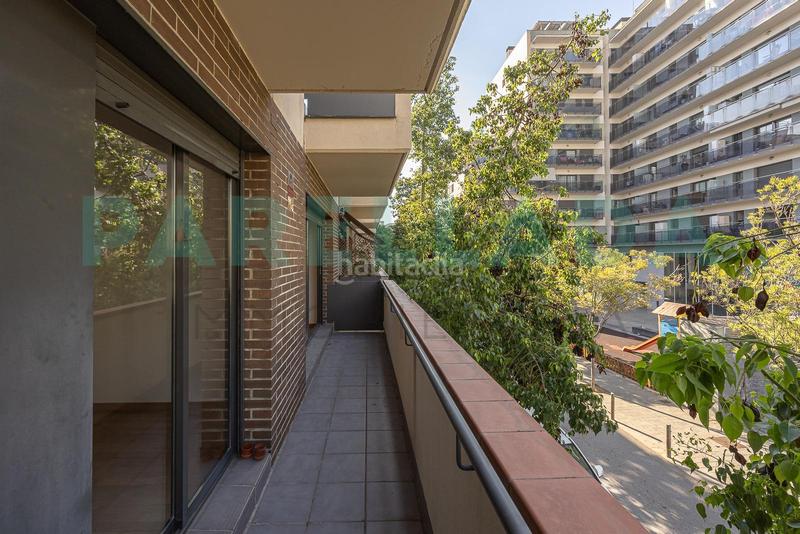 Foto 34a487a2-ecc3-474b-9727-d61070ec3175. Pis amb calefacció aparcament a Canyadó Badalona