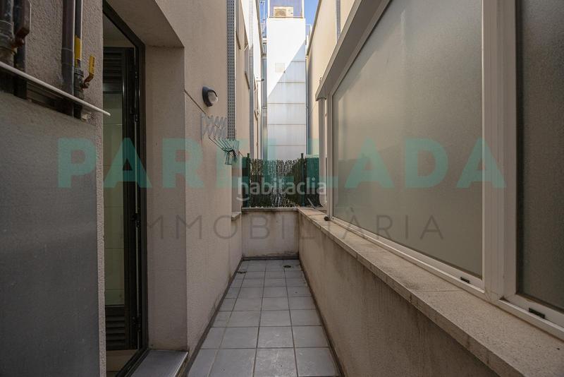 Foto 5ab808a8-596d-4000-9d64-d0c81dc1202d. Pis amb calefacció aparcament a Canyadó Badalona