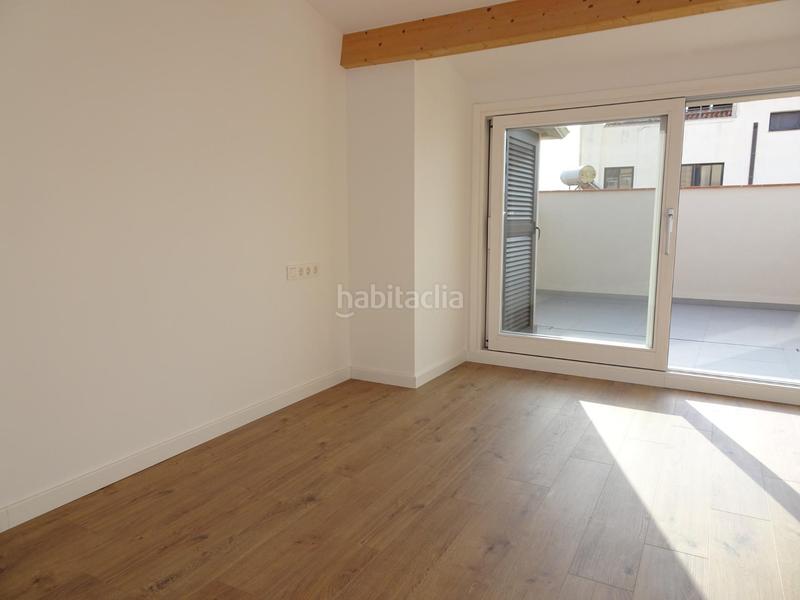 Foto 26d45add-68b1-482e-881f-e68221fe13d0. Location duplex avec chauffage dans Centre Badalona