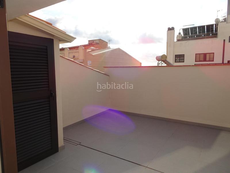 Foto 9e528c53-d8dc-4783-9ea1-fa50a4f6483c. Location duplex avec chauffage dans Centre Badalona