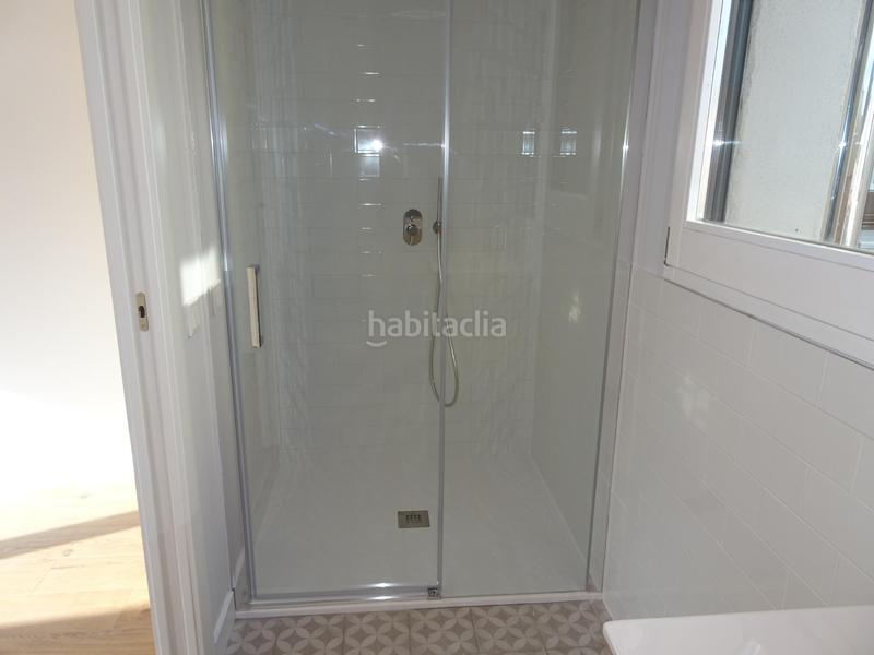 Foto d3f4222f-cc06-47bb-90c8-1a16ea590f84. Location duplex avec chauffage dans Centre Badalona