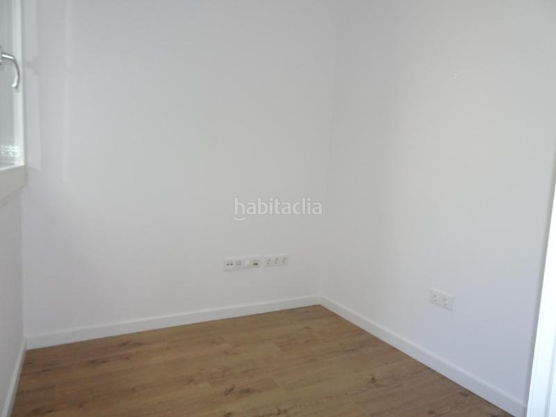 Foto 415fa162-2fa6-4a60-98b3-639c2e517b70. Miete zweistöckige wohnung mit heizung in Centre Badalona