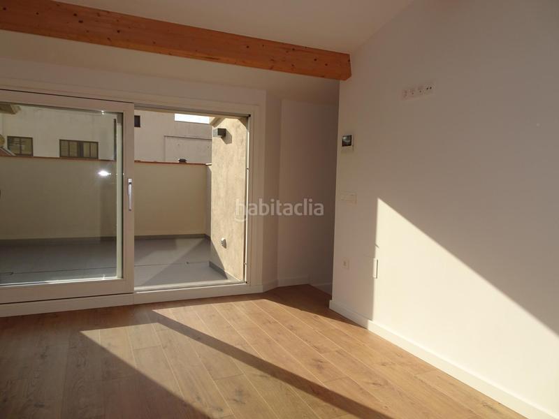 Foto e893a472-78e3-4657-ad7e-e474e1d2eed9. Miete zweistöckige wohnung mit heizung in Centre Badalona