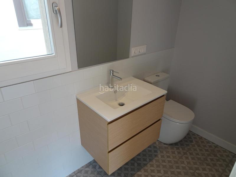 Foto f3072499-b590-4438-95c1-0a69fde65ca3. Miete zweistöckige wohnung mit heizung in Centre Badalona