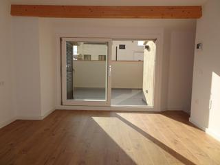 Rent Duplex in Centre. Precioso y moderno dúplex en alquiler en el centro de badalona