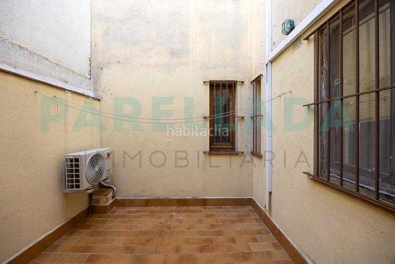 Foto 55fb8226-83b9-423f-bdb6-78d66c4e9240. Casa  en venda muy luminosa a Casagemes en Casagemes Badalona