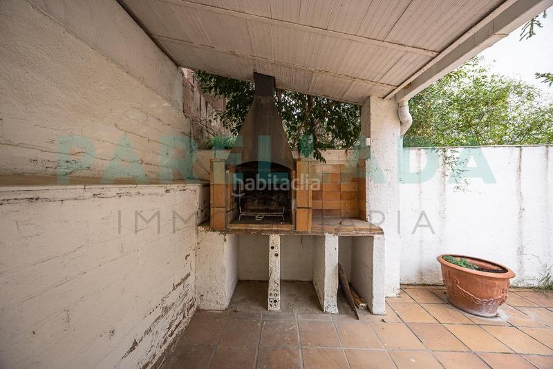 Foto f94ccc9f-1ce0-4f81-a528-44c3a3dc1951. Semi detached house with heating parking in Montgat